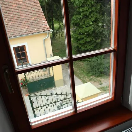 Az Oreg Parokia